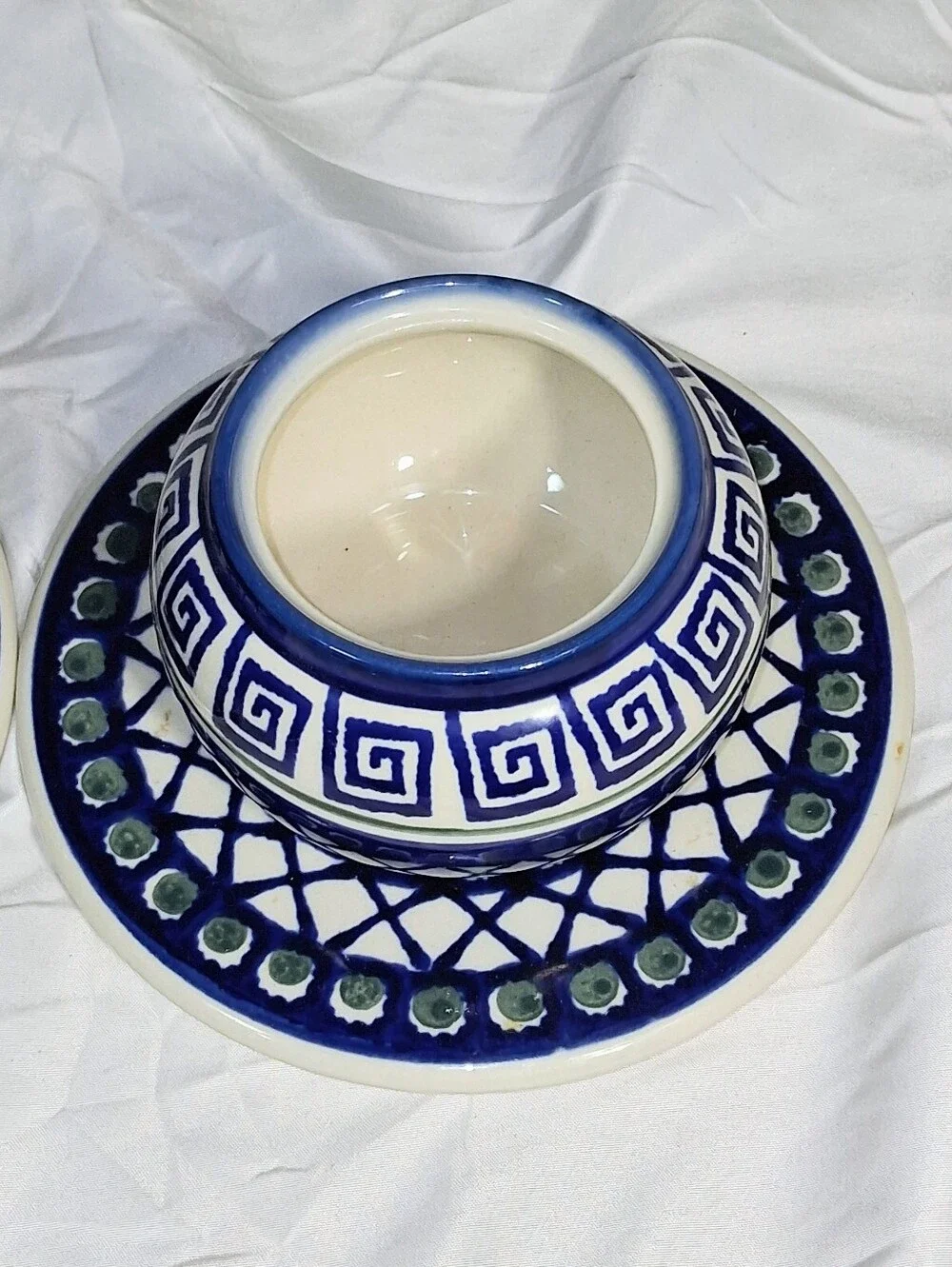 Set Of 2 Cobalt Blue Boleslawiec Saucers with Matching Creamer and Sugar Bowl - Picture 4 of 9
